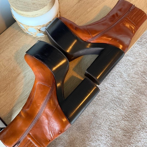 Jeffrey Campbell Brown Leather Platform Boots - Picture 4 of 7